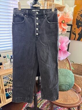 Abercrombie & Fitch Washed Black The Crop Wide Leg Ultra High Rise Denim Jeans